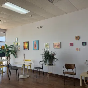 Large dining area very clean