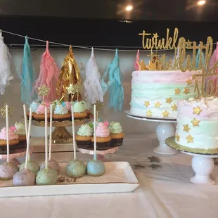 Cakes, mini cupcakes, cake pops