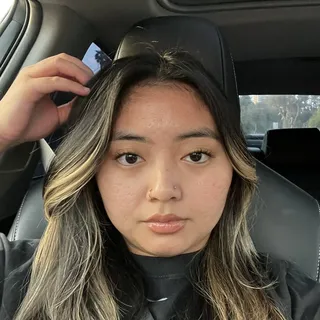 Mia C.
