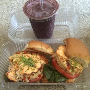Mixed berry smoothie and 2 salmon cake sliders