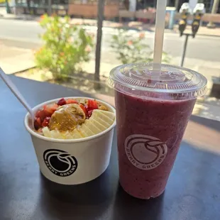 Protein Power Bowl &amp; Berry Banana Smoothie