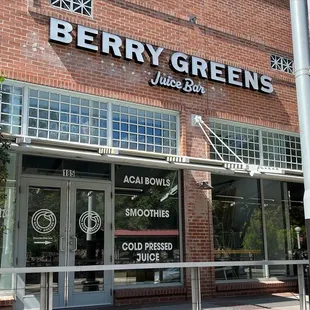 the entrance to berry greens juice bar