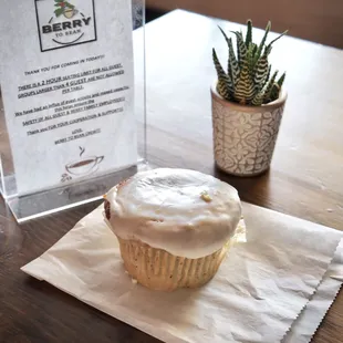 Delightfully lemon poppyseed muffin with a creamy center