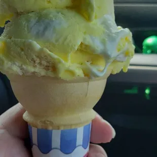 Lemon Chill Zing - hard scoop small