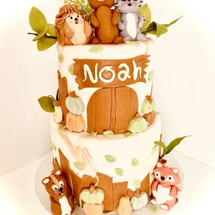 Woods themed customized cake