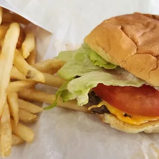 Cheeseburger and fries