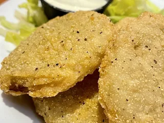 Smokin Howards Sports Bar & Grill