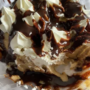 Peanut butter pie