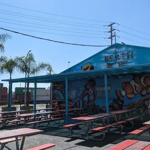 Berth 55 Mural Outside