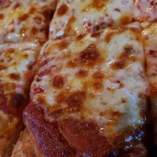 pepperoni pizza, close up