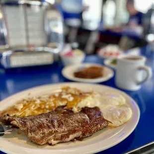 Bert's Diner: 16 ounce New York steak breakfast