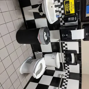 1 of the 2 single bathrooms.