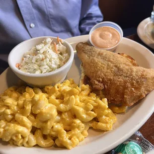 Fried Fish with Mac n cheese and slaw