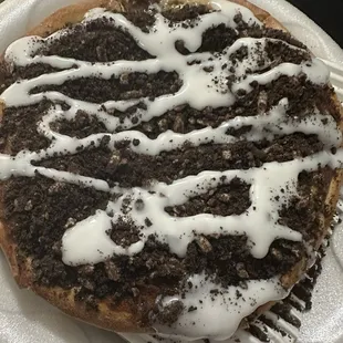 Cookies &amp; Cream pizza