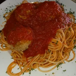 Spaghetti with meatballs