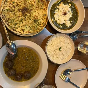 Garlic naan, Maska paneer, Who killed the lamb