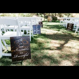 The aisle signs were perfect &amp; very neatly done!