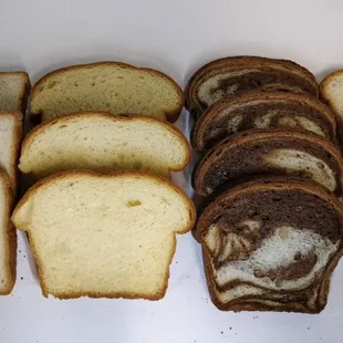 The different Loafs of bread sliced!