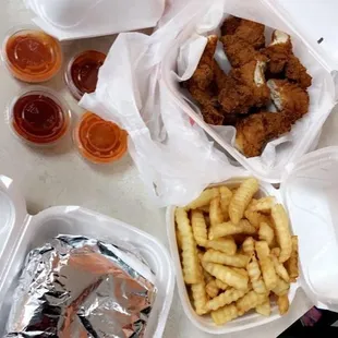 ALWAYS get the diping sauces, they're so good!