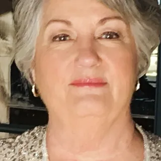 Sandra B.