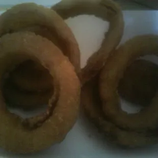 Big tasty onion rings! Quite possibly the best in S.A. !!