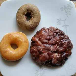 Glazed donut, blueberry cake donut ($0.75 ea w/ tax), apple fritter ($1.35 w/ tax)