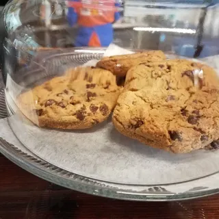 Chocolate Chip Cookie