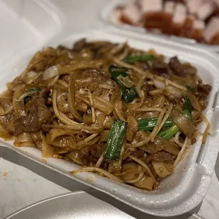 Beef chow fun ($10.50)