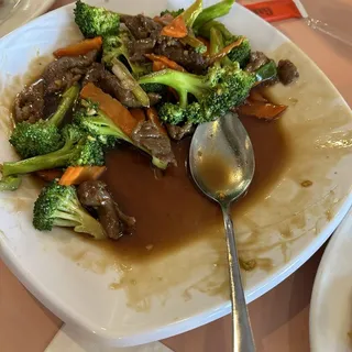 Beef With Broccoli