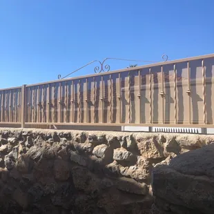 raised gate