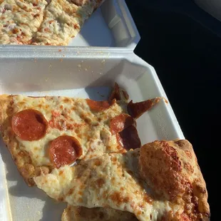 Cheese and pepperoni pizza.