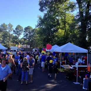 2013-09-22; Memphis Best Burger Fest @ Minglewood Hall, Memphis TN