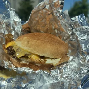 Cheese Burger with Egg