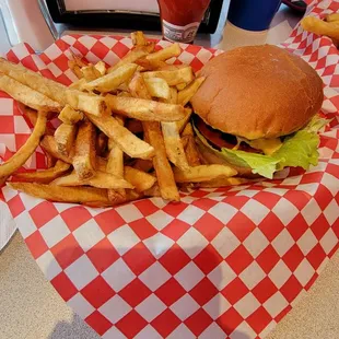 Cheeseburger and fries