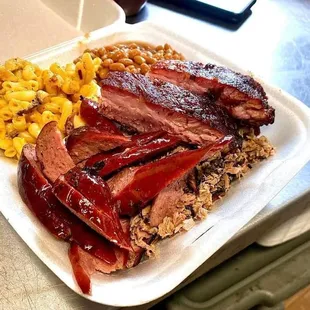 3 meat plate..Ribs....Sausage and brisket