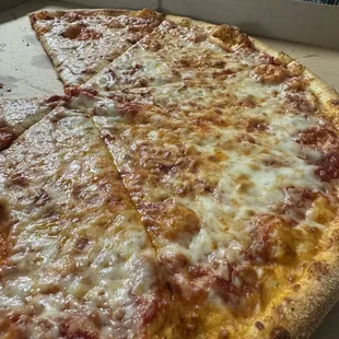 Cheese pizza