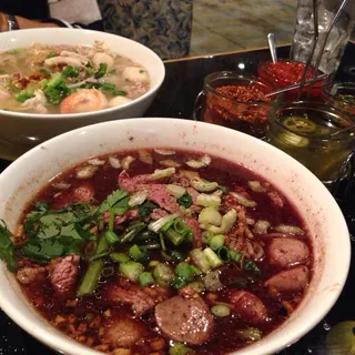 World Tom Yum Noodles Soup