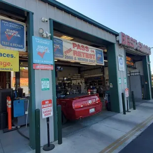 Very friendly, great fast service.