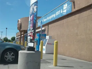 Pueblo Smoke Shop