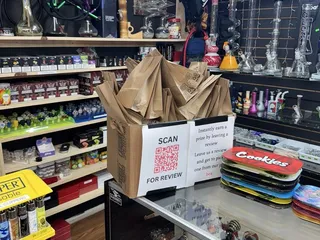 X Smoke Shop