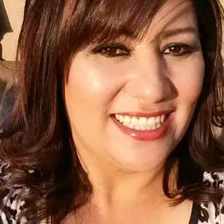 Estela Carolina E.