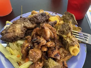 De Real Ting Cafe