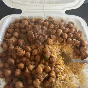 This bean tastes very delicious. The bean is very fragrant. It is the most delicious I have ever eaten!  Channa Masala