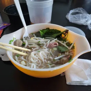 Filet mignon and meatball pho