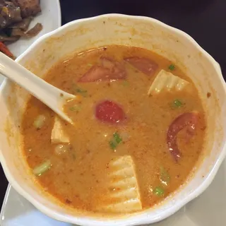 Tom-kha-kai