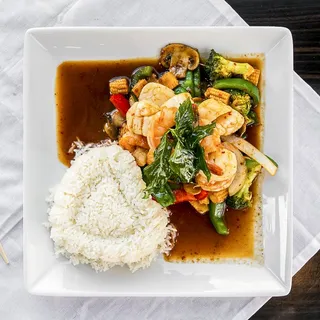 Best Thai Spicy Basil Seafood