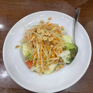 Som-Tum (Papaya Salad)