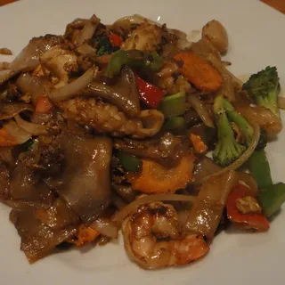 Spicy Noodle (Pad Kee Mow)