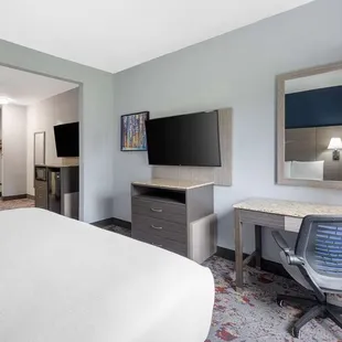 Suite King with Sofa Bed