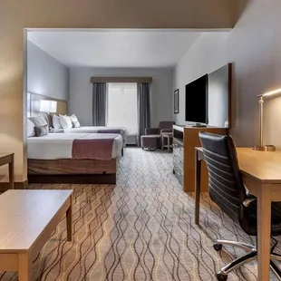 Two Queen Beds Suite w/ Sofa Bed